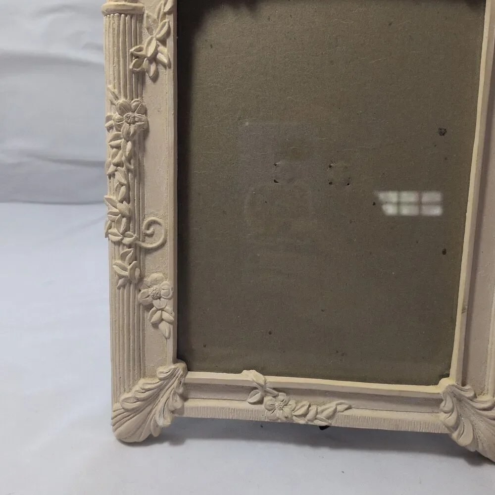 Vtg Shabby Chic Resin Picture Frame Twin Birds Floral Garland Fluted Columns